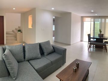 CASA AMUEBLADA EN RENTA RESIDENCIAL NATURA CERCA DE PUNTO VERDE Y CENTRO MAX LEON, GTO.