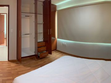 CASA AMUEBLADA EN RENTA RESIDENCIAL NATURA CERCA DE PUNTO VERDE Y CENTRO MAX LEON, GTO.