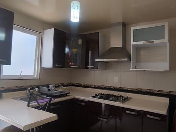 Casa en venta en Los Héroes Ozumbilla, Tecámac- 2 recamaras y 1.5 baños
