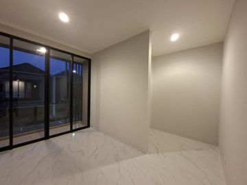 Disewa Murah Rumah PIK 2 Ukuran 8x15 Siap Huni