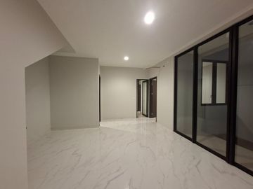 Disewa Murah Rumah PIK 2 Ukuran 8x15 Siap Huni