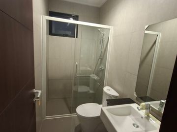 Disewa Murah Rumah PIK 2 Ukuran 8x15 Siap Huni