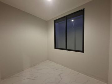Disewa Murah Rumah PIK 2 Ukuran 8x15 Siap Huni