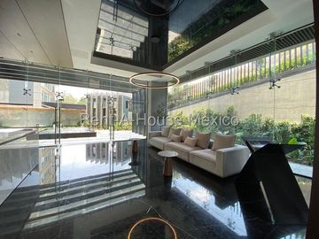 Departamento en Venta en Huixquilucan, Bosque Real CMB 27-302.