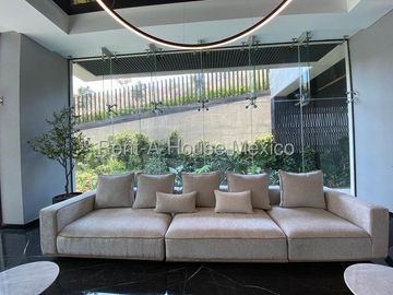 Departamento en Venta en Huixquilucan, Bosque Real CMB 27-302.