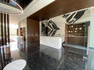 Departamento en Venta en Huixquilucan, Bosque Real CMB 27-302.