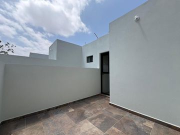 CASA EN VENTA EN CANDILES, SANTIAGO DE QUERETARO, QUERETARO.