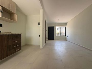 CASA EN VENTA EN CANDILES, SANTIAGO DE QUERETARO, QUERETARO.