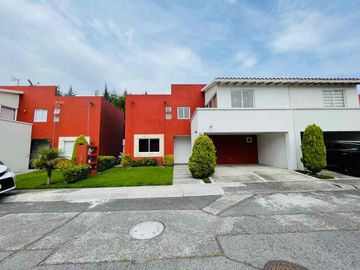 LINDA CASA EN RENTA RESIDENCIAL TERRALTA METEPEC A UN COSTADO DEL PARQUE BICENTENARIO Y AV TECNOLOGICO