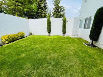 LINDA CASA EN RENTA RESIDENCIAL TERRALTA METEPEC A UN COSTADO DEL PARQUE BICENTENARIO Y AV TECNOLOGICO