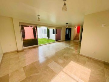LINDA CASA EN RENTA RESIDENCIAL TERRALTA METEPEC A UN COSTADO DEL PARQUE BICENTENARIO Y AV TECNOLOGICO