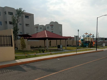 Departamento de recuperación bancaria a la venta en Santa María Ajoloapan, Estado de México.