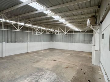 Bodega en Renta en Santa Ana Tepatitlán | 632 m² para Operación y Almacenamiento