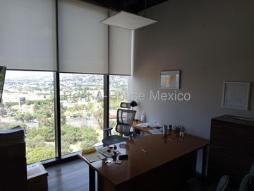 Oficina Amueblada en Venta en Centro Sur | 356 m² | Más de 70 Estaciones de Trabajo | Seguridad 24/7 / DG