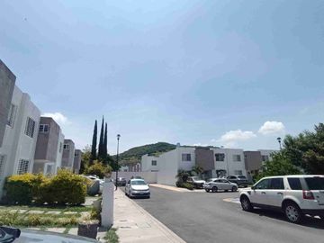 Casa en Venta en Fracc. Viñedos, Querétaro