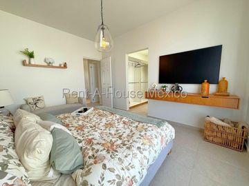 Casa en Venta | 3 Recámaras | Cocina Equipada | Jardín Interior | Amenidades / DG