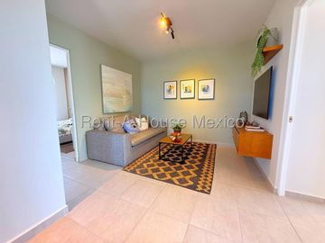 Casa en Venta | 3 Recámaras | Cocina Equipada | Jardín Interior | Amenidades / DG