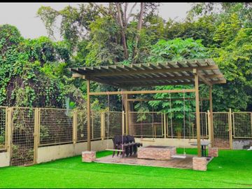 Venta Casa en Lago de Capeira - Guayaquil - Vía a Daule - C131