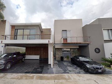 CASA EN VENTA EN CUMBRES DEL LAGO, JURIQUILLA, QUERETARO.