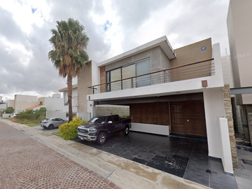 CASA EN VENTA EN CUMBRES DEL LAGO, JURIQUILLA, QUERETARO.