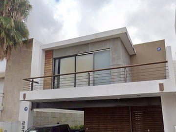 CASA EN VENTA EN CUMBRES DEL LAGO, JURIQUILLA, QUERETARO.
