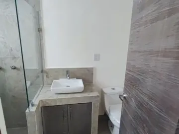 CASA EN VENTA EN LOS NOGALES, EL PUEBLITO, QUERETARO.