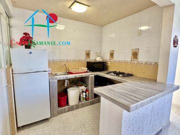 Depa en venta con 2 recámaras, 2 baños y un estacionamiento