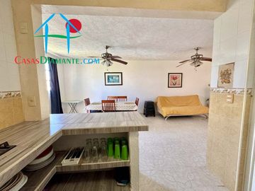 Depa en venta con 2 recámaras, 2 baños y un estacionamiento