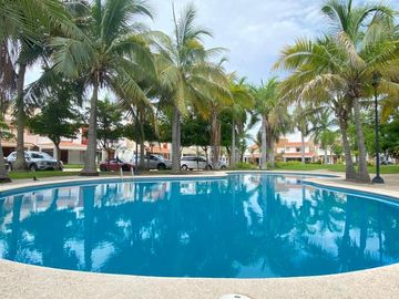 CASA AMUEBLADA RENTA, 3 REC CERCA DE PLAYA COTO PRIVADO