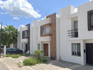 CASA EN VENTA EN EL PUEBLITO, QUERETARO.
