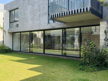 CASA EN VENTA EN LOMAS DE TECAMACHALCO