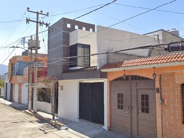 VENTA DE CASA EN Villa de las Flores, San Francisco Coacalco, Estado de México