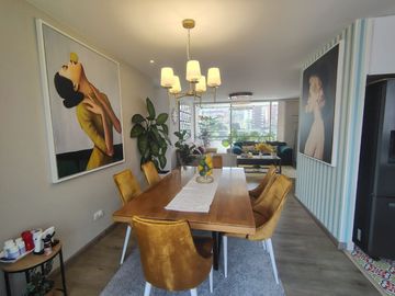 Apartamento en arriendo en Los Benedictinos, Envigado