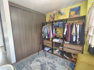 Apartamento en arriendo en Los Benedictinos, Envigado