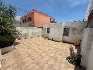 SE RENTA CASA DE 3 RECAMARAS  SIN MUEBLES, EL TOREO. $12,000