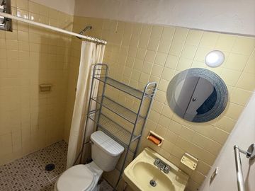 CASA DE 3 RECAMARAS  SIN MUEBLES, EL TOREO. $11,000