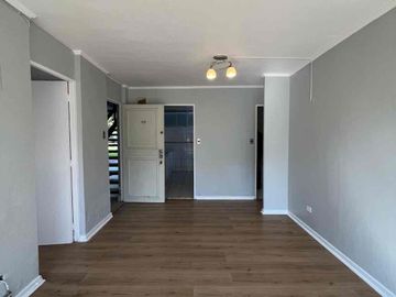 Departamento en Venta en Reñaca, Viña del Mar | 3 Dormitorios, 2 Baños, Estacionamiento