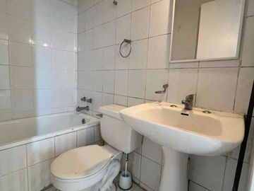 Departamento en Venta en Reñaca, Viña del Mar | 3 Dormitorios, 2 Baños, Estacionamiento