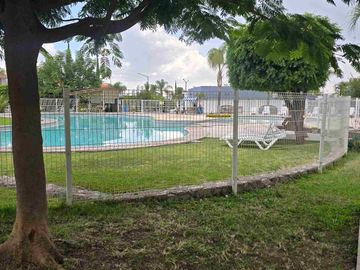 Casa EN VENTA JARDINES DE LOS NARANJOS LEON GTO