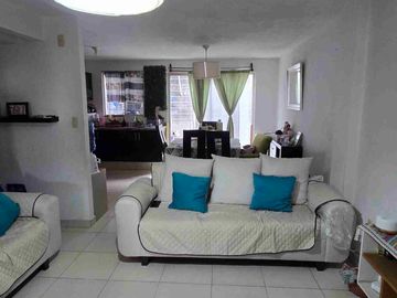 Casa EN VENTA JARDINES DE LOS NARANJOS LEON GTO
