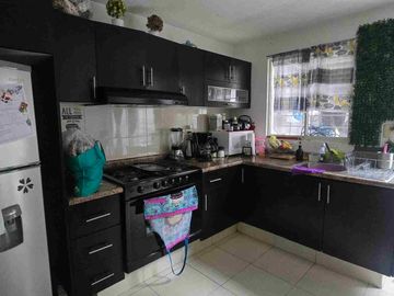 Casa EN VENTA JARDINES DE LOS NARANJOS LEON GTO