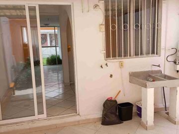 Casa Renta en Privada