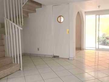 Casa Renta en Privada