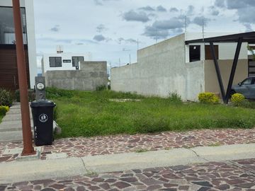 TERRENO EN VENTA EN LA CAMPIÑA DEL BOSQUE DE LEON GTO DENTRO DE CLUSTER