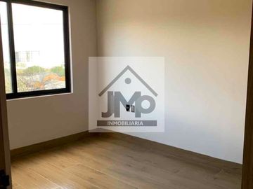 RENTO CASA NUEVA EN PRIVANZAS RESIDENCIAL
