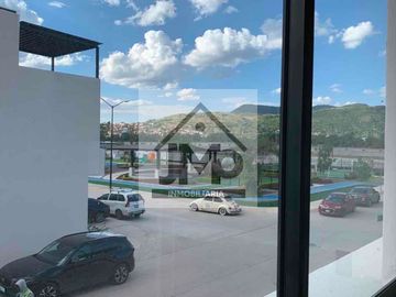 RENTO CASA NUEVA EN PRIVANZAS RESIDENCIAL