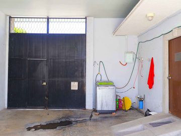 Amplia Casa en Venta, C. 21 poniente, Col. Belisario Domínguez, Puebla.