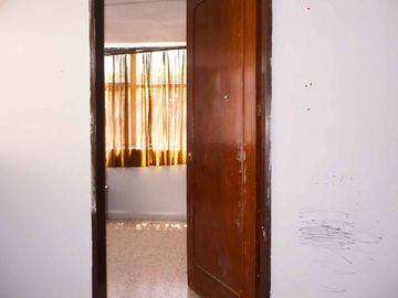 Amplia Casa en Venta, C. 21 poniente, Col. Belisario Domínguez, Puebla.
