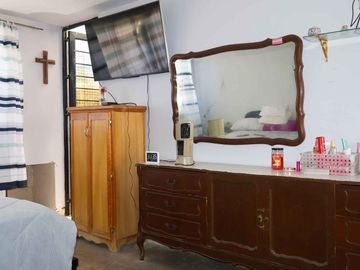 Amplia Casa en Venta, C. 21 poniente, Col. Belisario Domínguez, Puebla.
