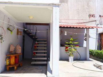 Amplia Casa en Venta, C. 21 poniente, Col. Belisario Domínguez, Puebla.